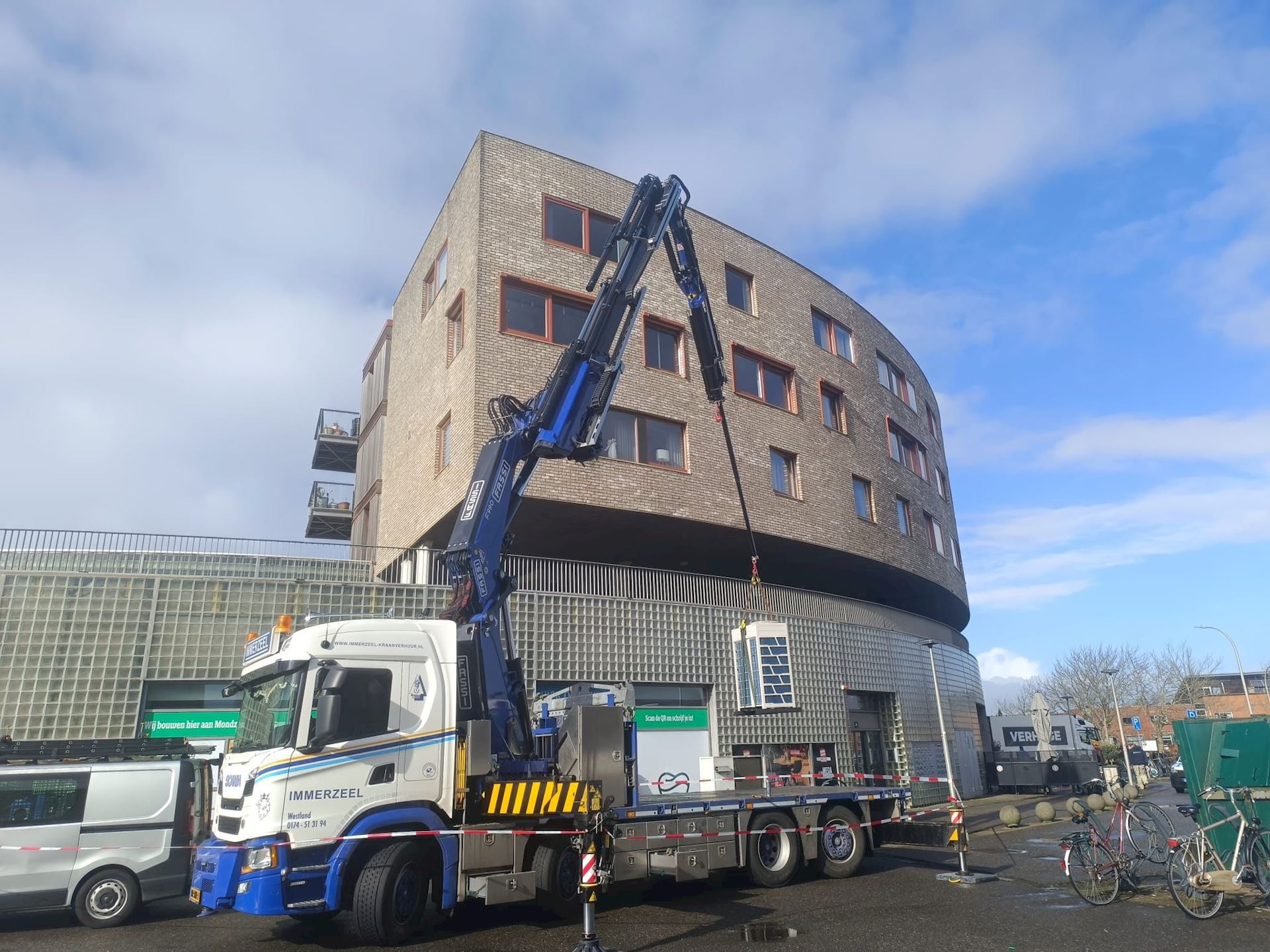 tandartspraktijk-mondzorg-deflgauw-hisense-vrf-systeem-hijsen-dak-01